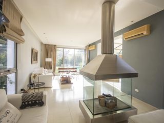 Foto 7 de Casa moderna de diseño único en Roble Joven - Pilar