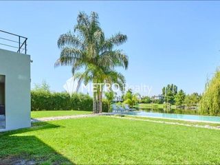 Foto 16 de Casa en Venta 5 ambientes, San Francisco Villanueva A estrenar, al Lago Apto Crédito
