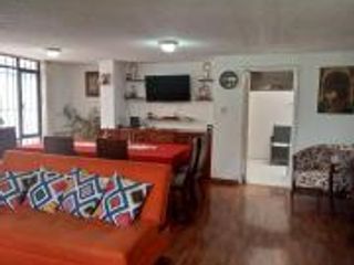 Foto 4 de CASA EN VENTA EN CONJUNTO ATRÁS DE LA ESTACIÓN RIO COCA