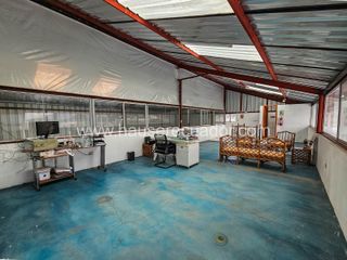 Foto 18 de Terreno de 895 m² en venta al norte de Latacunga, ideal para industria, bodega o desarrollo mixto