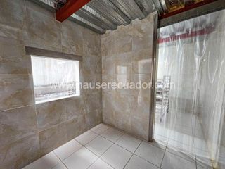 Foto 22 de Terreno de 895 m² en venta al norte de Latacunga, ideal para industria, bodega o desarrollo mixto