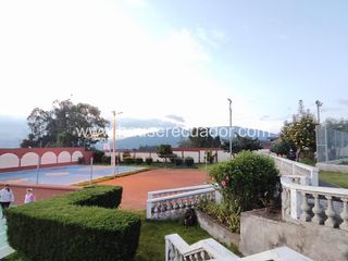 Foto 17 de Vive en tranquilidad: Casa en urbanización segura con canchas, BBQ y sala comunal en Sangolquí