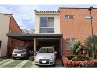 Foto 10 de CASA EN VENTA- PAISAJE DE PANGOLA- JAMUNDI