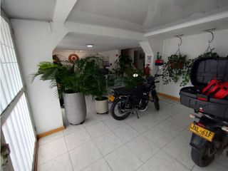 Foto 4 de SE ARRIENDA CASA PARA OFICINAS - SAN MARTIN- BOGOTA