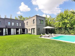 Foto 15 de Casa en venta de 7 ambientes en Roble Joven, Pilar, Prov. de Buenos Aires.