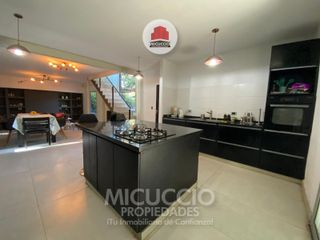 Foto 17 de Casaquinta en Venta | Horacio Quiroga N°3252 | B° El Cazador | Escobar