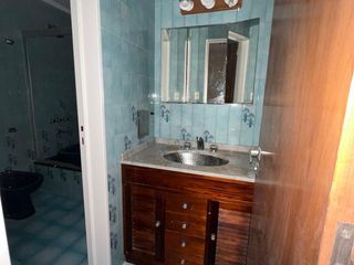 Foto 17 de Departamento de 4 ambientes con cochera en