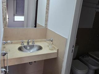 Foto 6 de SE VENDE depto 1 dorm contrafrente CENTRO piso 9!