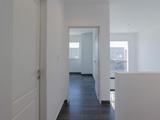 Foto 42 de Casa en alquiler en Vila Marina II 5 dormitorios más escritorio. Con Amarra