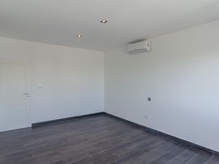 Foto 31 de Casa en alquiler en Vila Marina II 5 dormitorios más escritorio. Con Amarra