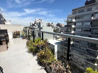 Foto 1 de ESPECTAC DUPLEX 2 AMB DE REVISTA AMOBL FTE BCON TERRAZA   COCH FIJA VIGIL PISCINA