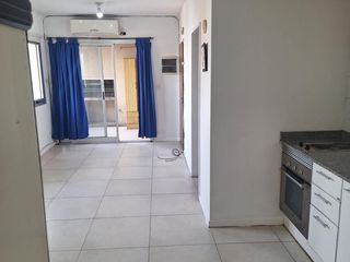 Foto 1 de Departamento Monoambiente en alquiler - 1 Baño - Balvanera