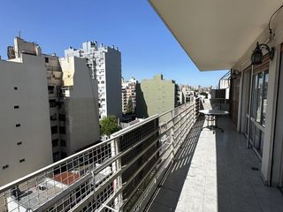 Foto 7 de Venta Departamento 4 ambientes y dependencia con cochera en Caballito