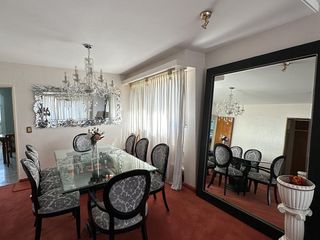 Foto 3 de Venta Departamento 4 ambientes y dependencia con cochera en Caballito