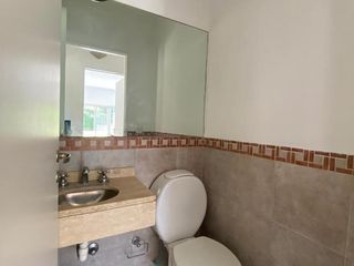 Foto 10 de Casa en Venta con renta en El Lucero