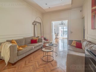 Foto 1 de Departamento en Recoleta, 3 dormitorios con dependencia , impecable estado.