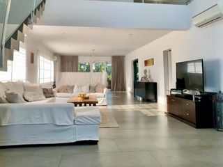 Foto 6 de Casa en alquiler anual con o sin muebles, Los Lagos en Nordelta