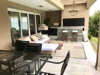 Foto 4 de Casa en alquiler anual con o sin muebles, Los Lagos en Nordelta
