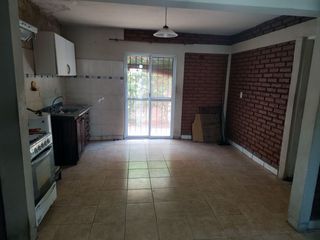 Foto 4 de VENDO CASA EN JUANA KOSLAY- SAN LUIS