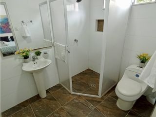 Foto 21 de Pie de la Popa - Alquiler de Apartamento Amoblado.