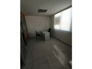 Foto 7 de AMPLIA Y CONFORTABLE OFICINA EN EL PRADO - VENTA