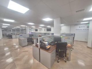 Foto 39 de Oficina Comercial en Venta-Oportunidad Única en el Corazón Empresarial de Kennedy Norte RRR
