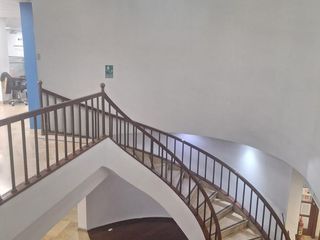 Foto 29 de Oficina Comercial en Venta-Oportunidad Única en el Corazón Empresarial de Kennedy Norte RRR