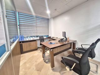 Foto 59 de Oficina Comercial en Venta-Oportunidad Única en el Corazón Empresarial de Kennedy Norte RRR