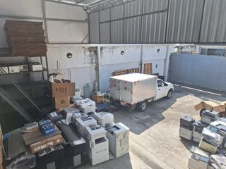 Foto 11 de Oficina Comercial en Venta-Oportunidad Única en el Corazón Empresarial de Kennedy Norte RRR
