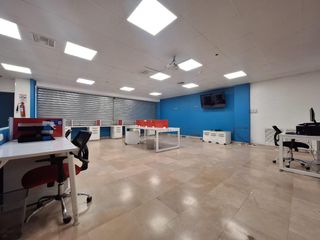 Foto 8 de Oficina Comercial en Venta-Oportunidad Única en el Corazón Empresarial de Kennedy Norte RRR