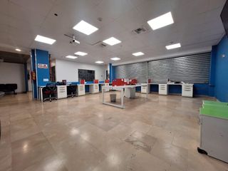 Foto 55 de Oficina Comercial en Venta-Oportunidad Única en el Corazón Empresarial de Kennedy Norte RRR