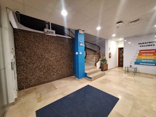 Foto 50 de Oficina Comercial en Venta-Oportunidad Única en el Corazón Empresarial de Kennedy Norte RRR