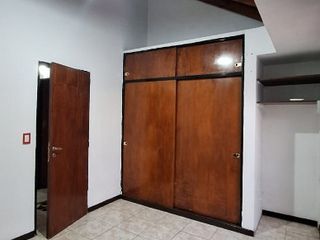 Foto 11 de Duplex en alquiler en Merlo Sur