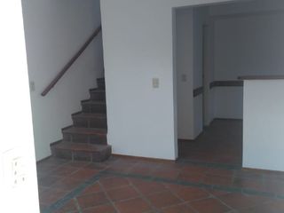 Foto 5 de Duplex en alquiler en Moreno Sur