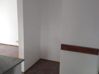 Foto 6 de Duplex en alquiler en Moreno Sur