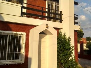 Foto 2 de Duplex en alquiler en Moreno Sur