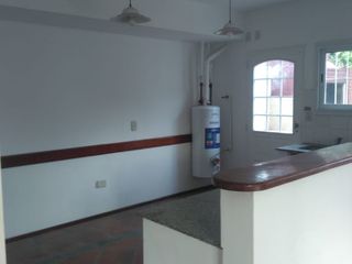 Foto 8 de Duplex en alquiler en Moreno Sur