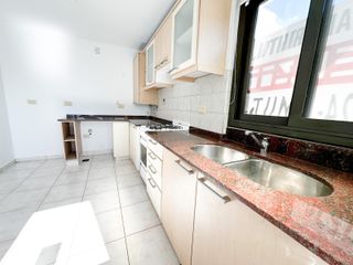 Foto 11 de NUEVA CORDOBA - PISO COMPLETO 2DORM CON COCHERA - APTO CRÉDITO!
