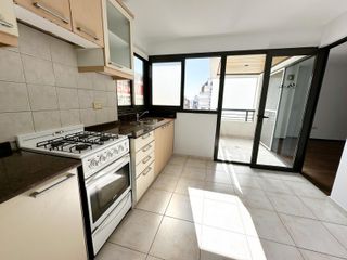 Foto 12 de NUEVA CORDOBA - PISO COMPLETO 2DORM CON COCHERA - APTO CRÉDITO!