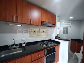 Foto 10 de Agradable apartamento en venta, dos parqueaderos propios. Colina Campestre