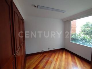 Foto 14 de Agradable apartamento en venta, dos parqueaderos propios. Colina Campestre