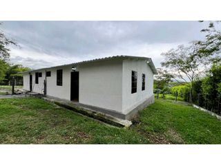 Foto 1 de CASA CAMPESTRE EN ALQUILER EN LA BUITRERA-PALMIRA