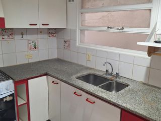 Foto 9 de Ortega y Gasset 1600. Departamento de un dormitorio y escritorio. Excelente vista.