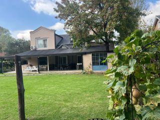 Foto 7 de Casa en venta - 3 Dormitorios 4 Baños - Tigre