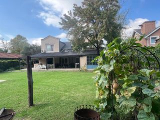 Foto 5 de Casa en venta - 3 Dormitorios 4 Baños - Tigre
