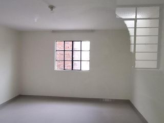 Foto 33 de Casa con vista interna en San Martín de Porres