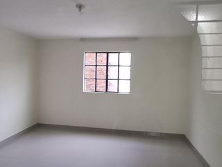 Foto 32 de Casa con vista interna en San Martín de Porres