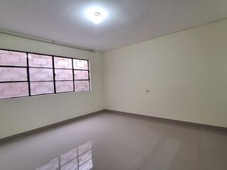 Foto 1 de Casa con vista interna en San Martín de Porres
