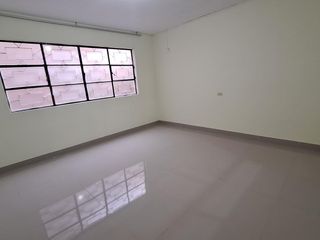 Foto 19 de Casa con vista interna en San Martín de Porres