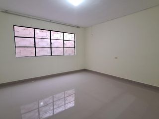 Foto 20 de Casa con vista interna en San Martín de Porres